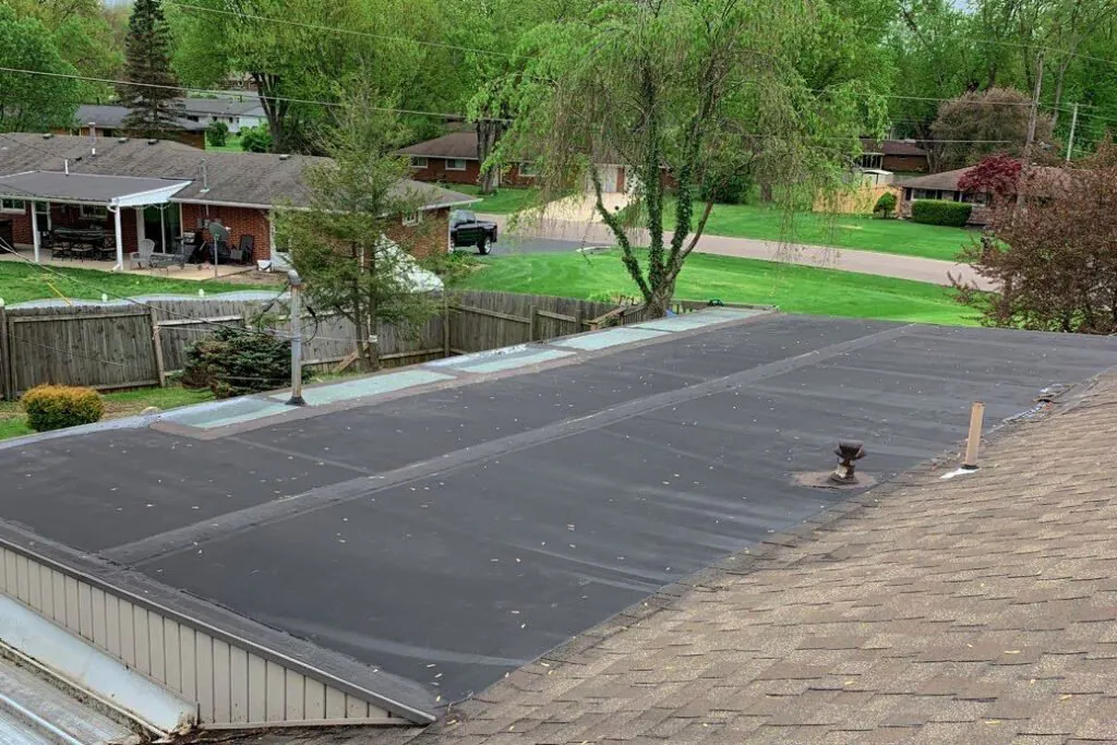 Flat roofing in Centerville, Ohio