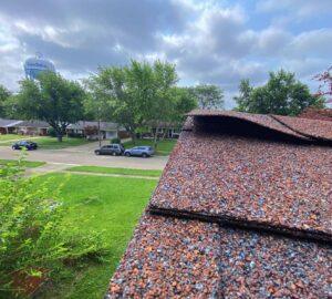 Roof repairs in Vandalia, Ohio