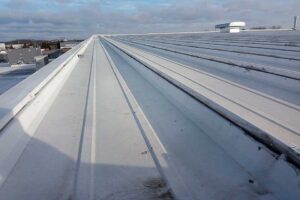 Metal roof repairs in Springboro Ohio