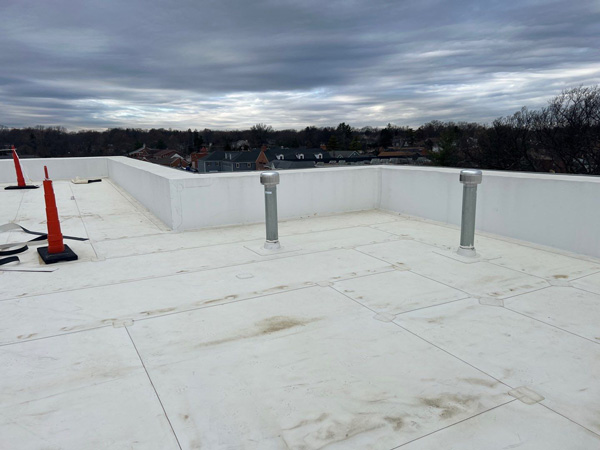 flat roof replacement cost in dayton ohio
