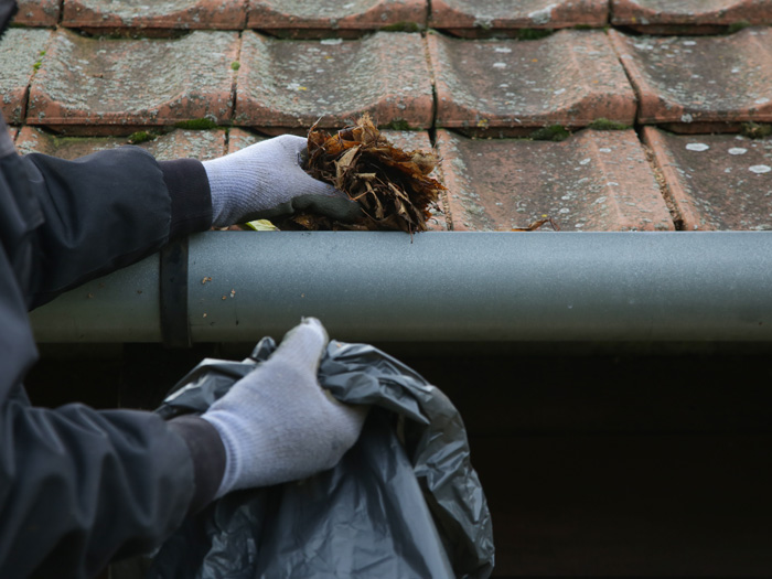Gutter cleaning cost in Huber Heights Ohio