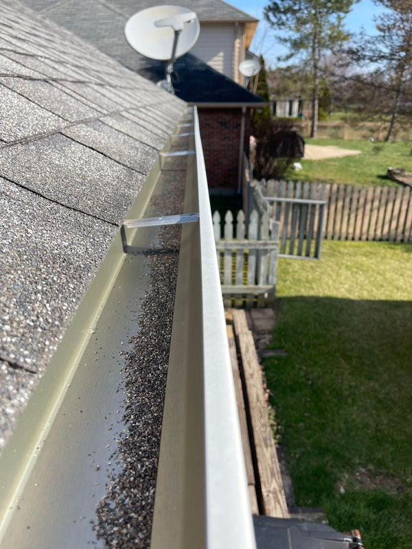 Average gutter replacement cost in Sharonville Ohio