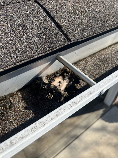 Gutter cleaning cost in Xenia Ohio